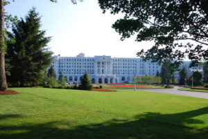 the greenbrier casino club