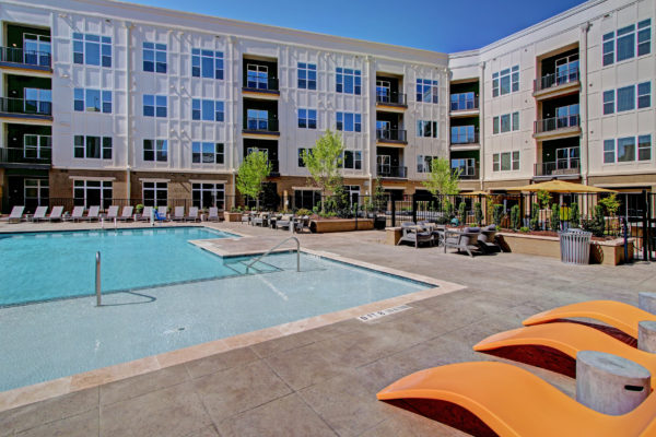 Exterior Pool Deck - Clancy & Theys Construction